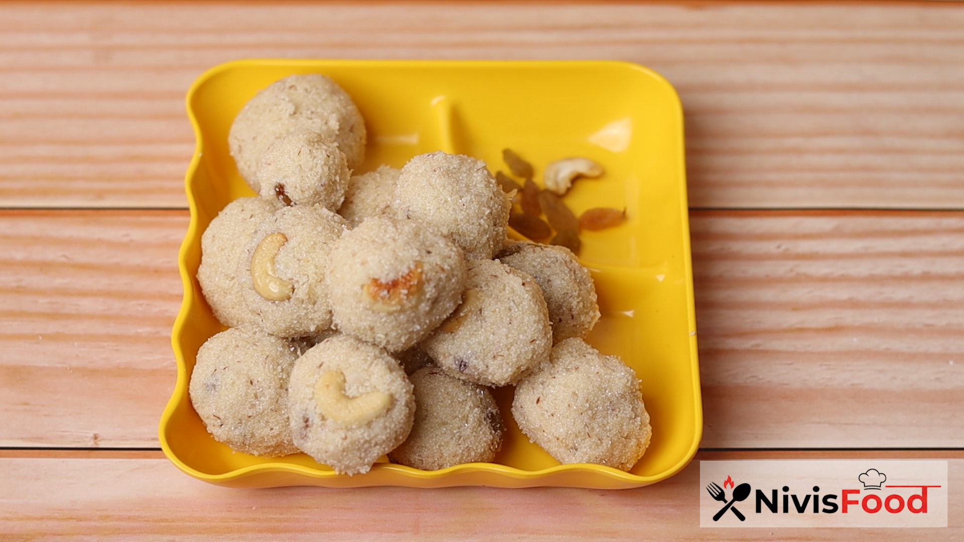 Rava Laddu Recipe -Soft and Delicious Suji Ke Ladoo